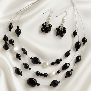Silver Layered Illusion Necklace & Earrings Set – Elegant Black Beaded Jewelry